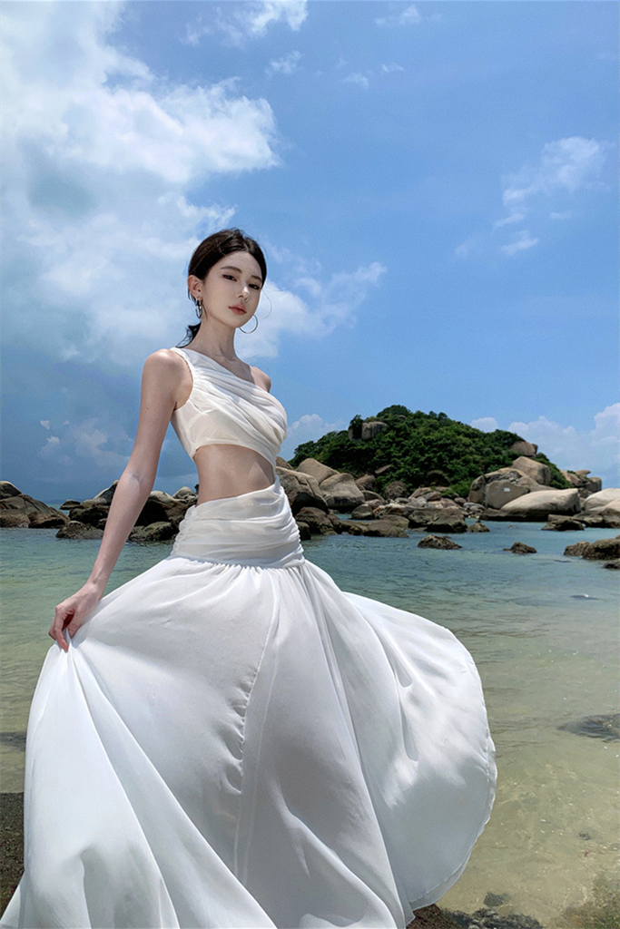 White One-Shoulder Cutout Maxi Dress – Elegant Vacation Gown with High-Waist Design