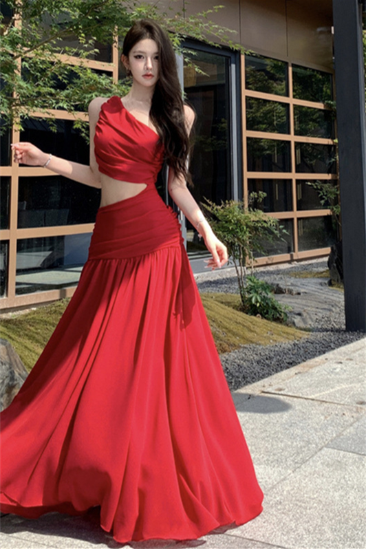 White One-Shoulder Cutout Maxi Dress – Elegant Vacation Gown with High-Waist Design
