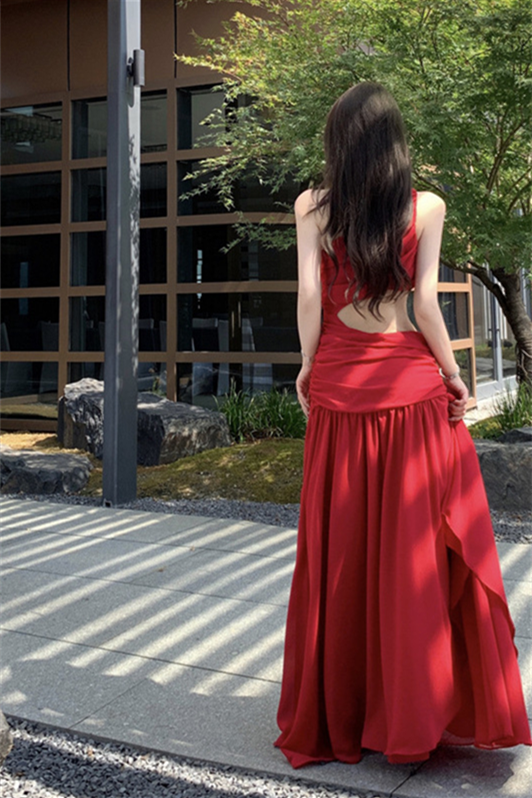 White One-Shoulder Cutout Maxi Dress – Elegant Vacation Gown with High-Waist Design