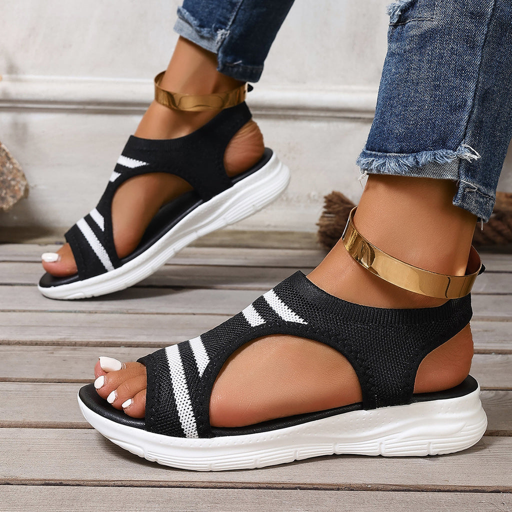Women’s Plus-Size Sport Sandals – Flat Breathable PU Beach Sandals