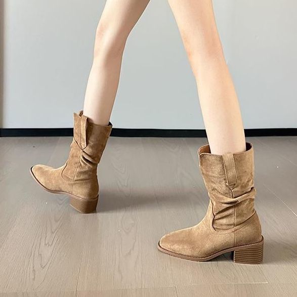 Women’s Pointed-Toe Slouch Western Boots – Retro V-Cut Mid-Calf