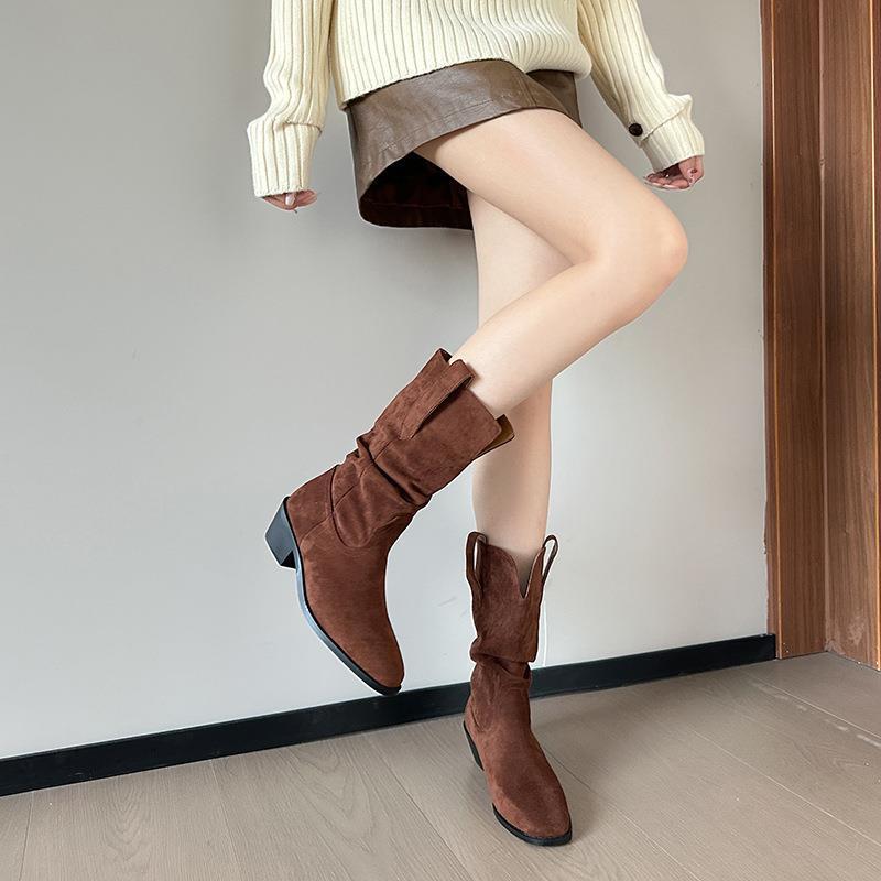 Women’s Pointed-Toe Slouch Western Boots – Retro V-Cut Mid-Calf