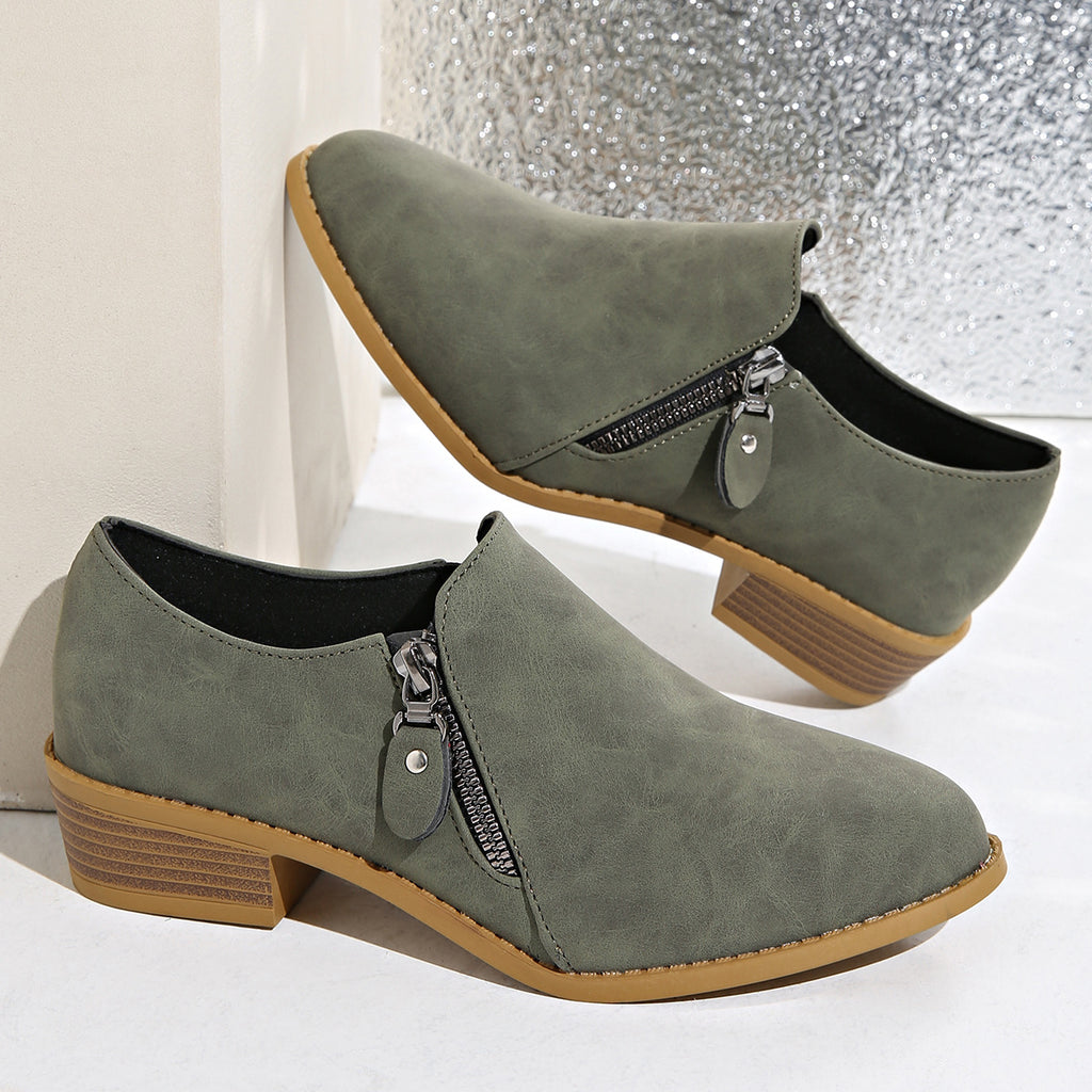 Women’s Plus-Size Suede Ankle Boots – Chunky Heel Martin Boots with Side Zipper